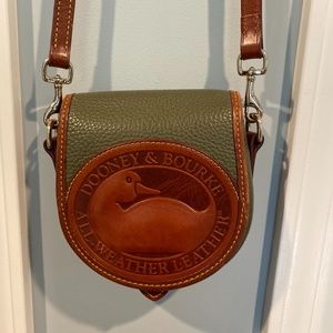 Dooney olive duck crossbody